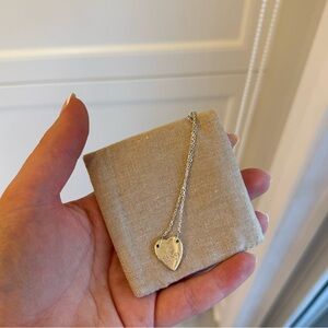 Gucci Trademark bracelet with heart pendant